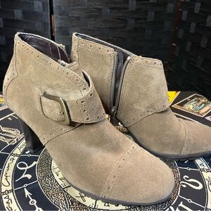 Aerosoles Heel Rest Tan Suede Leather Ankle Booties